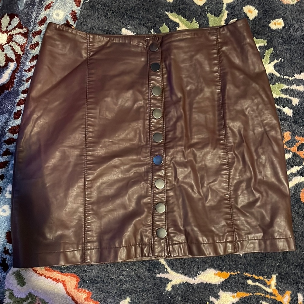 Aritzia Faux Leather Dark Red Skirt! Size 4.